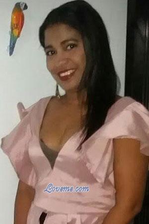 180635 - Yadira Age: 46 - Colombia