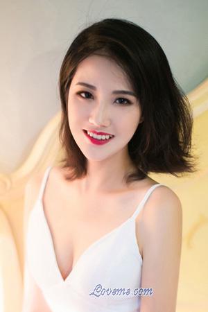 214211 - Yanbing Age: 25 - China