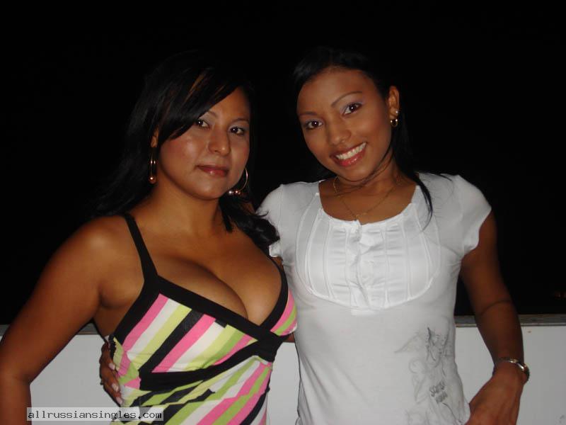 Colombia-Women-2984